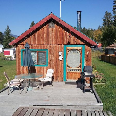 Hotel Steamboat Mountain Chalets Spillimacheen Exteriér fotografie