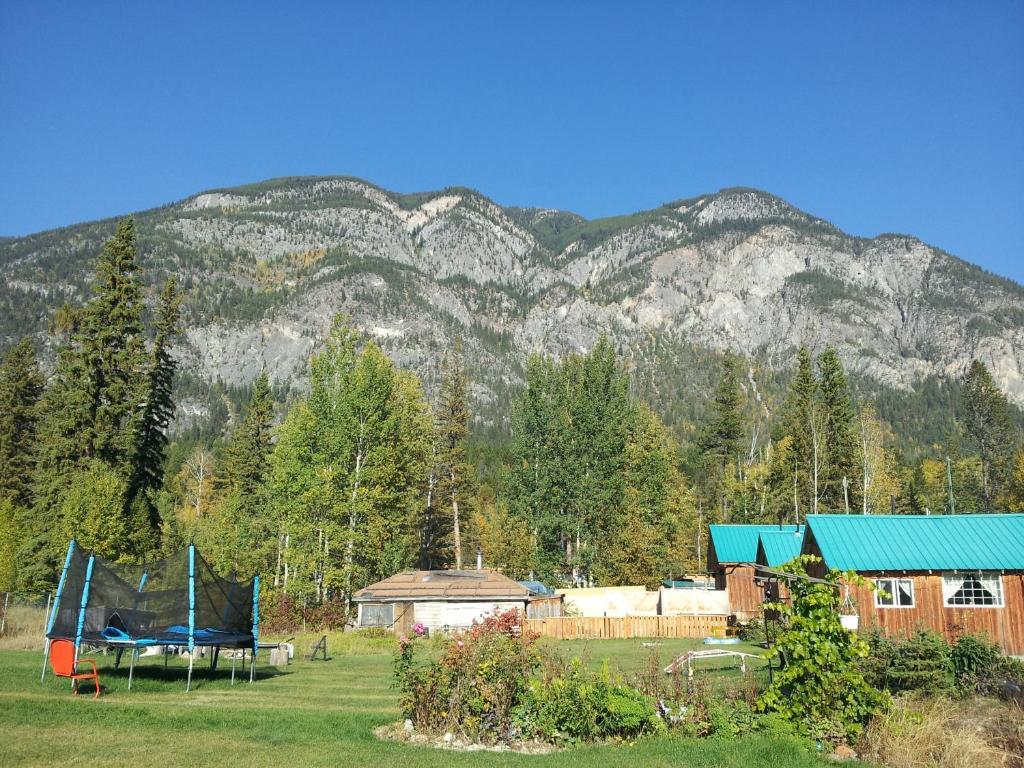Hotel Steamboat Mountain Chalets Spillimacheen Exteriér fotografie